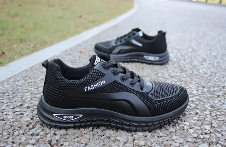 Men's Casual Sneakers New Breathable Sports Shoes